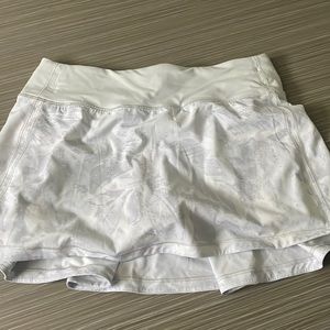 Lululemon skirt
